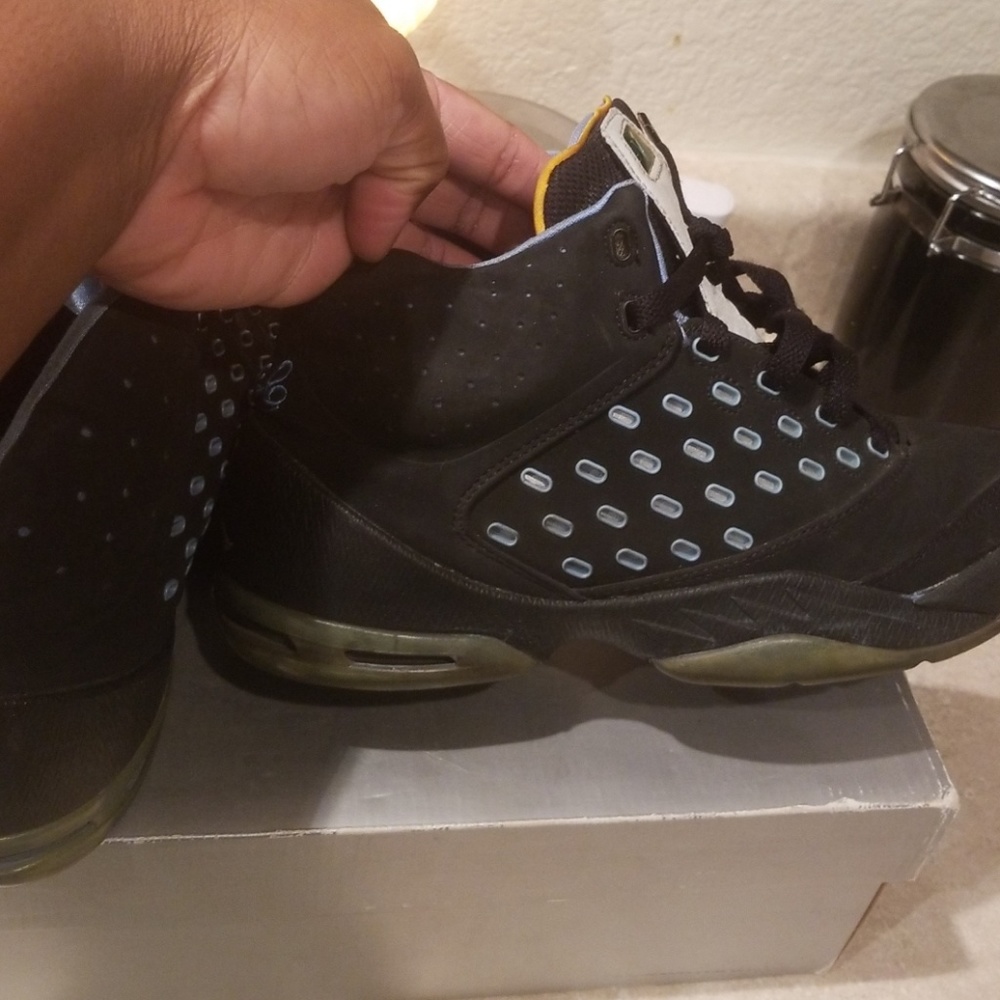 Melo Anthony Jordans 5.5 - Picture 4 of 7